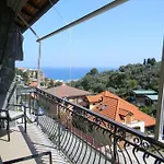 Vista Mare Tra Gli Ulivi 公寓
