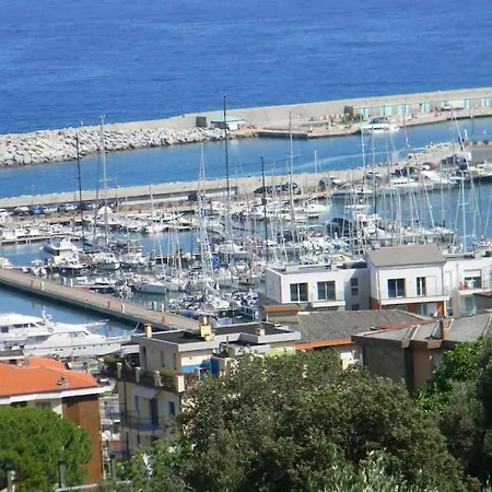 Vista Mare Tra Gli Ulivi Apartment Varraze